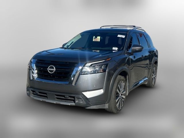 2022 Nissan Pathfinder Platinum