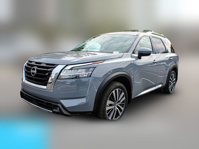 2022 Nissan Pathfinder Platinum