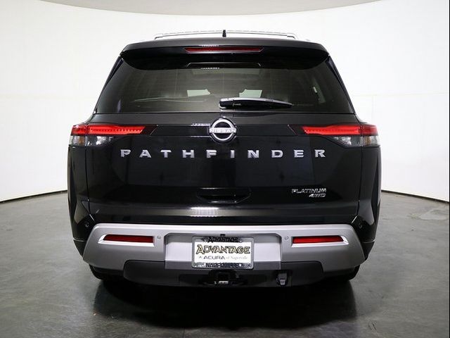 2022 Nissan Pathfinder Platinum