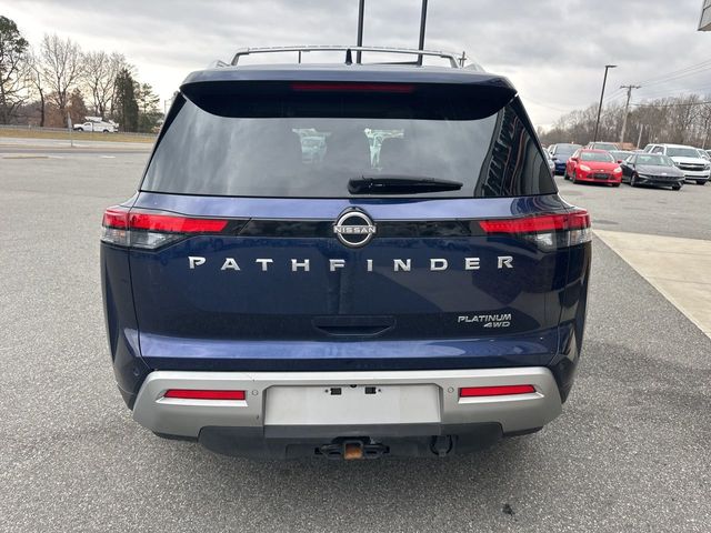 2022 Nissan Pathfinder Platinum