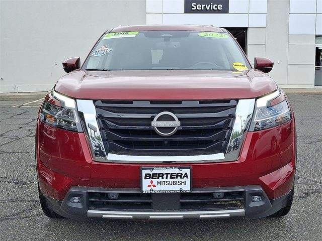 2022 Nissan Pathfinder Platinum