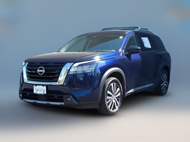 2022 Nissan Pathfinder Platinum