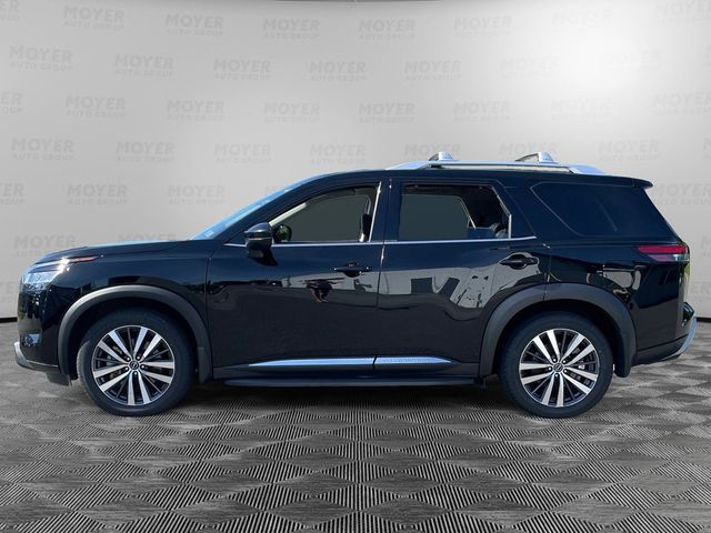 2022 Nissan Pathfinder Platinum