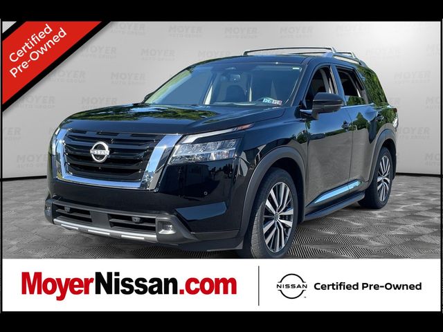 2022 Nissan Pathfinder Platinum