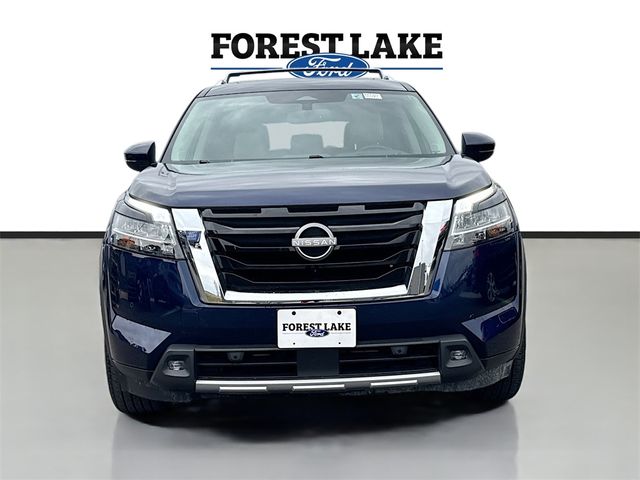 2022 Nissan Pathfinder Platinum