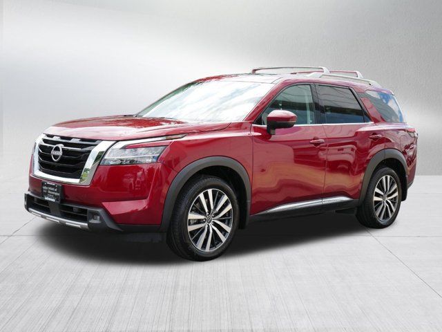 2022 Nissan Pathfinder Platinum