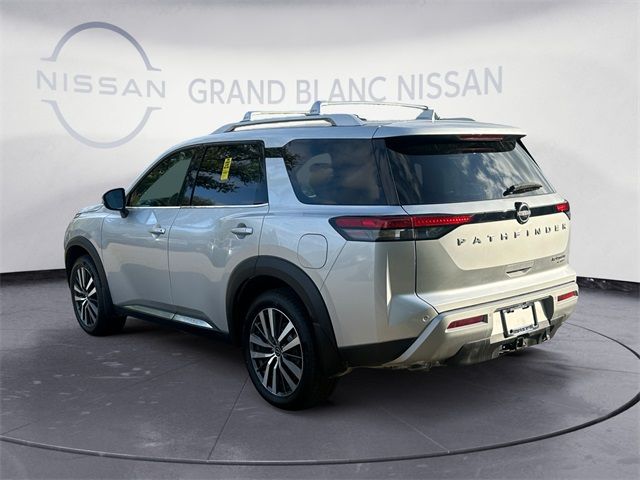 2022 Nissan Pathfinder Platinum