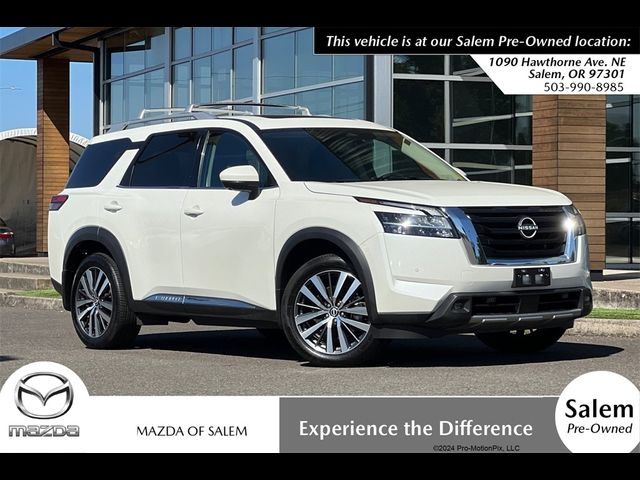 2022 Nissan Pathfinder Platinum