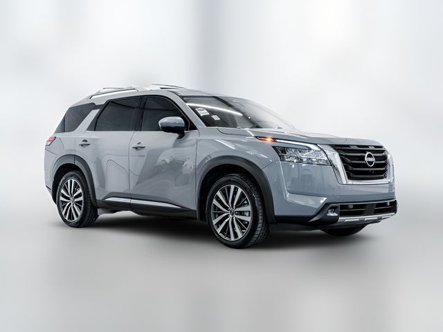 2022 Nissan Pathfinder Platinum