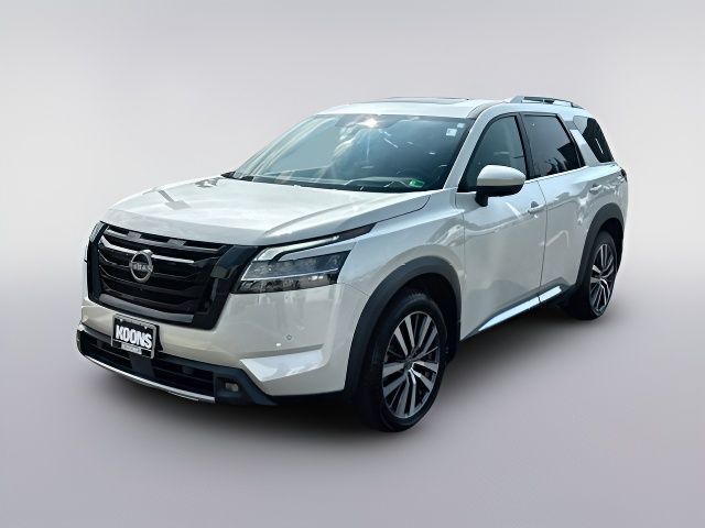 2022 Nissan Pathfinder Platinum