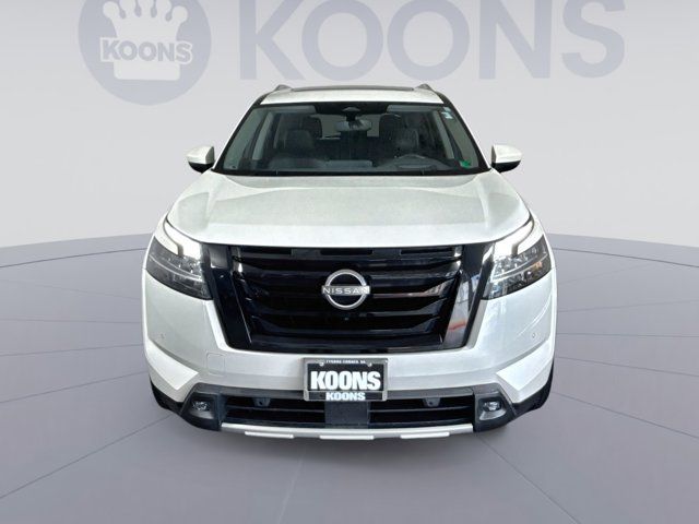 2022 Nissan Pathfinder Platinum