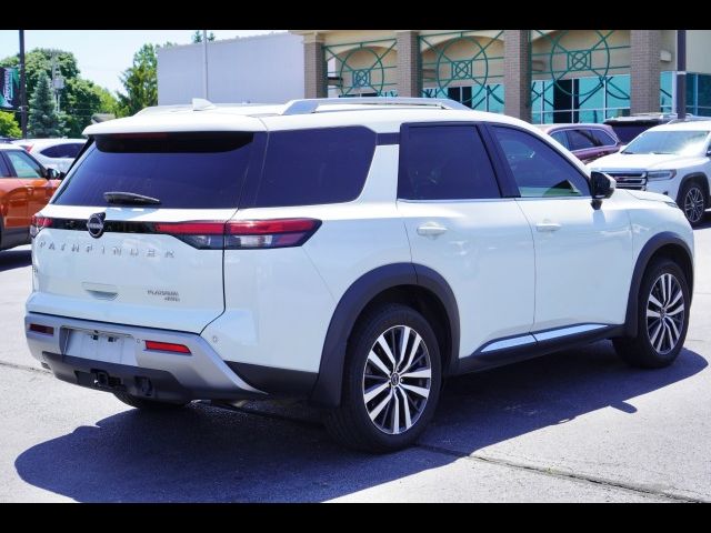 2022 Nissan Pathfinder Platinum