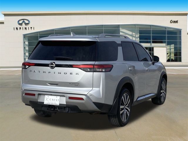 2022 Nissan Pathfinder Platinum