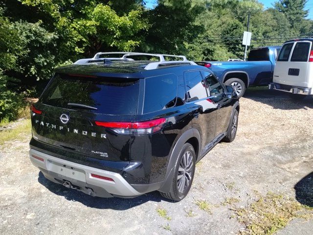 2022 Nissan Pathfinder Platinum