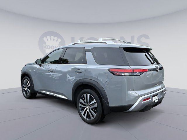 2022 Nissan Pathfinder Platinum