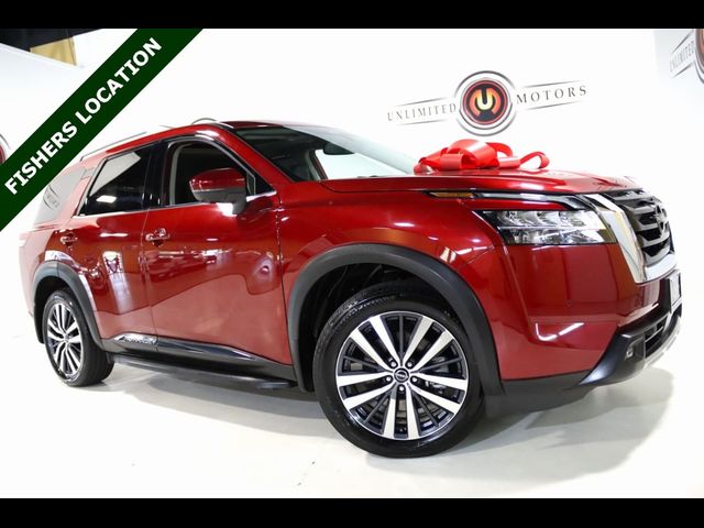 2022 Nissan Pathfinder Platinum