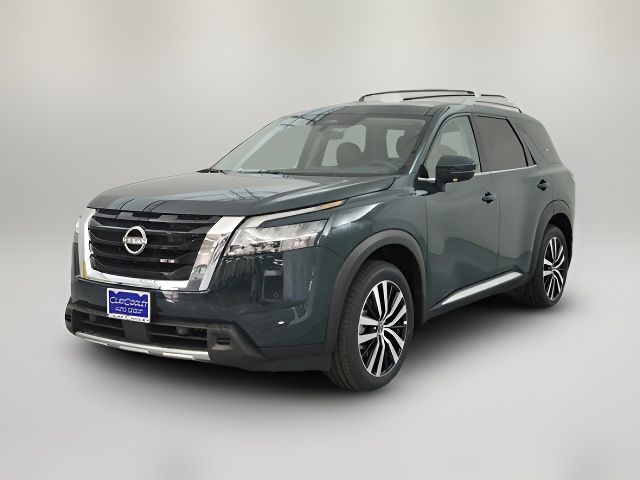 2022 Nissan Pathfinder Platinum