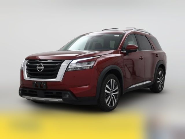 2022 Nissan Pathfinder Platinum