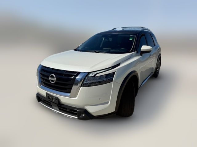 2022 Nissan Pathfinder Platinum