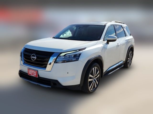 2022 Nissan Pathfinder Platinum