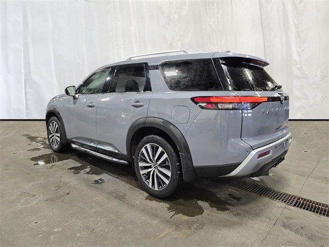 2022 Nissan Pathfinder Platinum