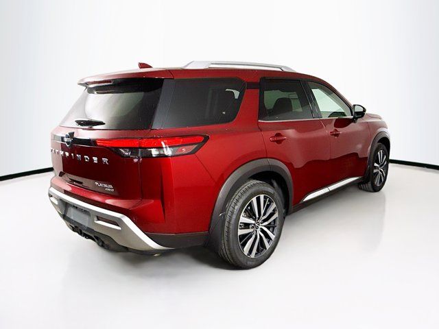 2022 Nissan Pathfinder Platinum