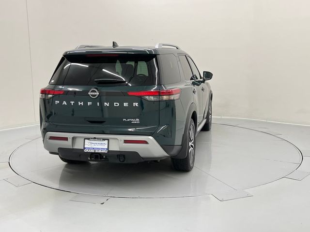 2022 Nissan Pathfinder Platinum