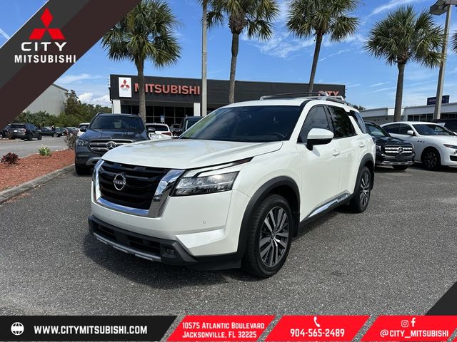 2022 Nissan Pathfinder Platinum