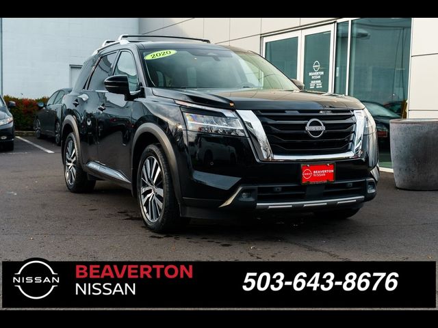 2022 Nissan Pathfinder Platinum