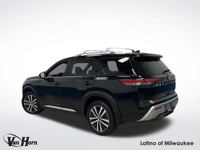 2022 Nissan Pathfinder Platinum