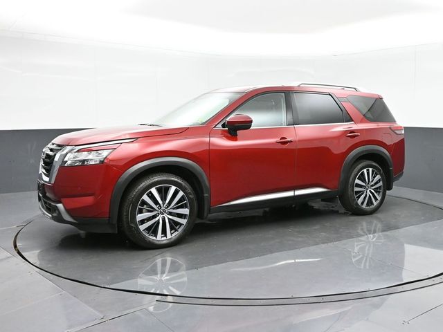 2022 Nissan Pathfinder Platinum