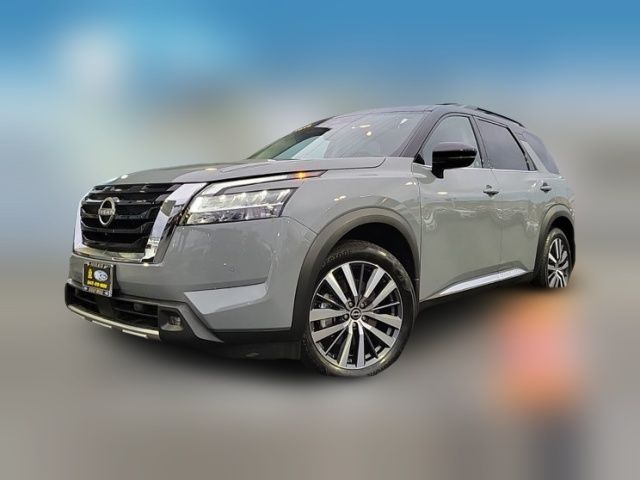 2022 Nissan Pathfinder Platinum