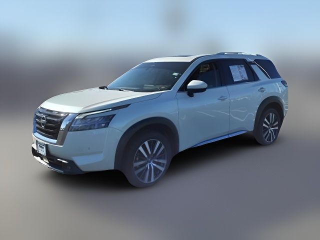 2022 Nissan Pathfinder Platinum