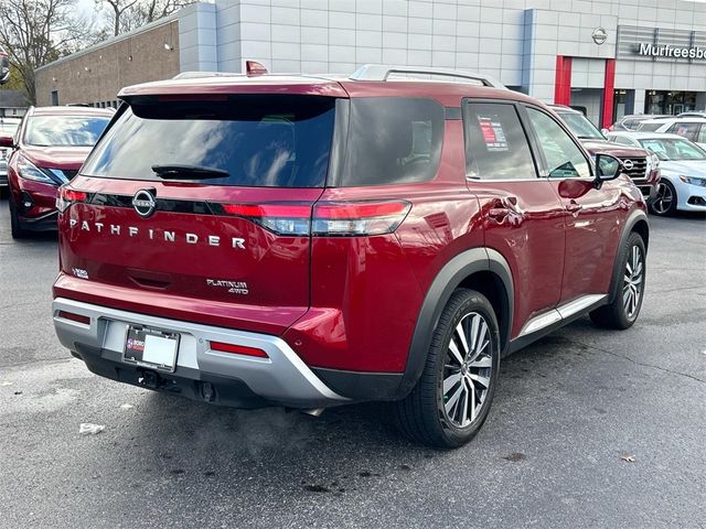 2022 Nissan Pathfinder Platinum