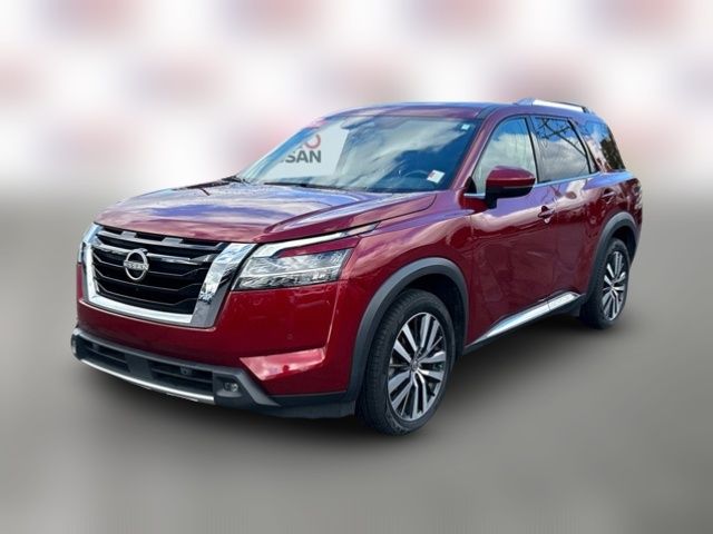 2022 Nissan Pathfinder Platinum