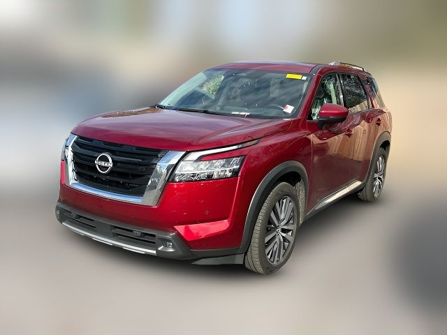 2022 Nissan Pathfinder Platinum