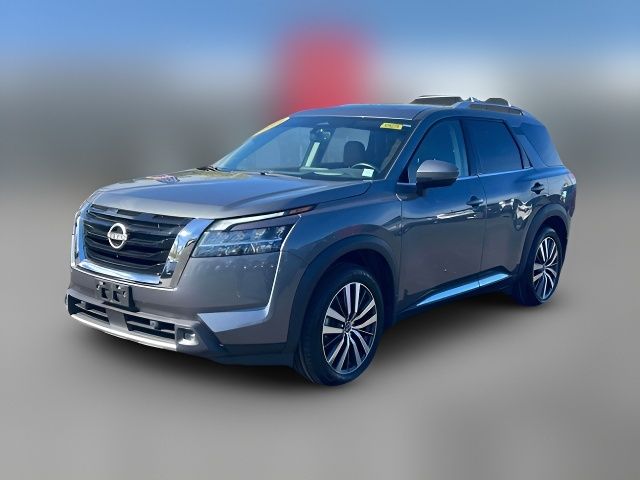 2022 Nissan Pathfinder Platinum
