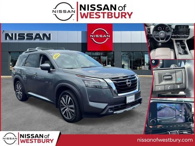 2022 Nissan Pathfinder Platinum