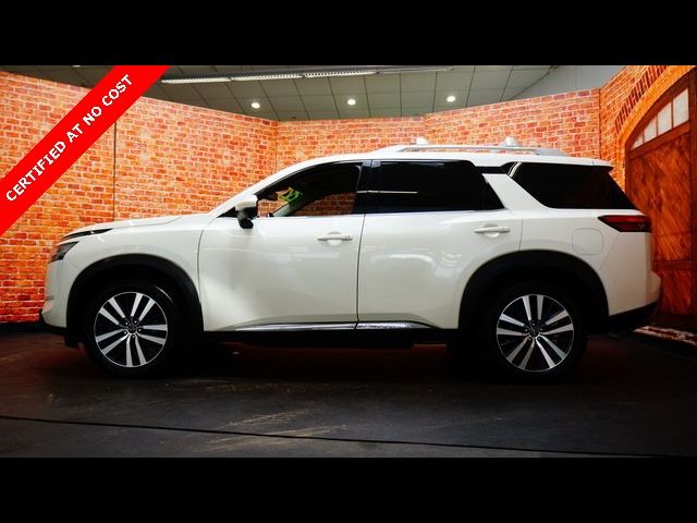 2022 Nissan Pathfinder Platinum