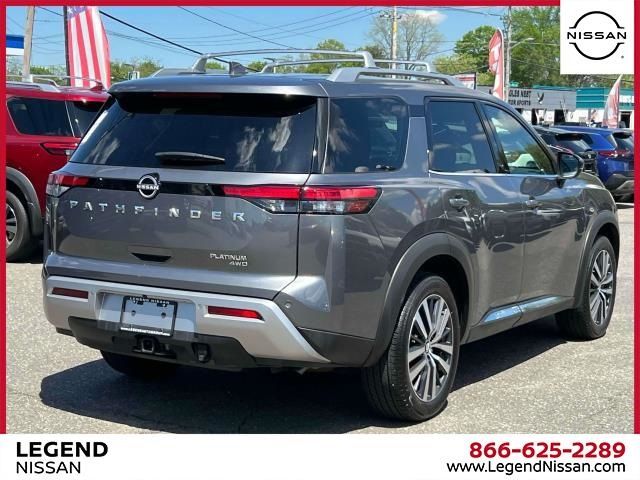 2022 Nissan Pathfinder Platinum