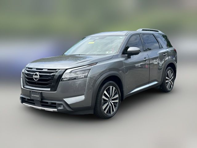 2022 Nissan Pathfinder Platinum