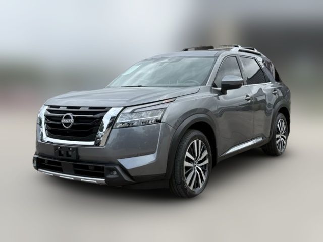 2022 Nissan Pathfinder Platinum
