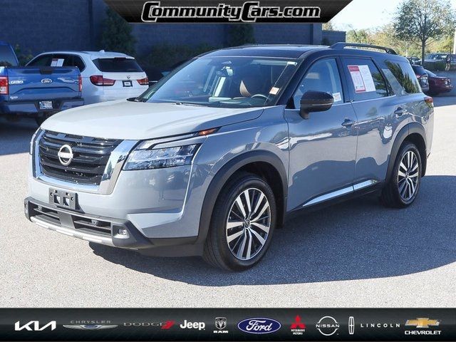 2022 Nissan Pathfinder Platinum