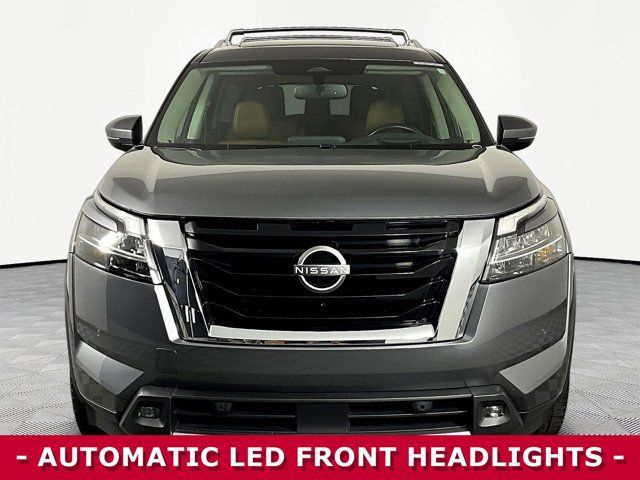 2022 Nissan Pathfinder Platinum