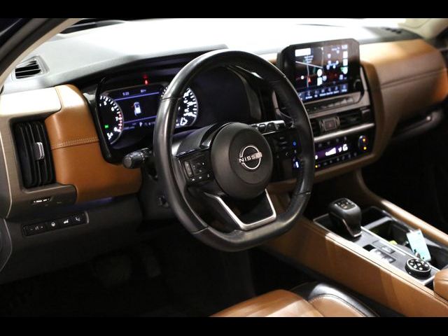 2022 Nissan Pathfinder Platinum