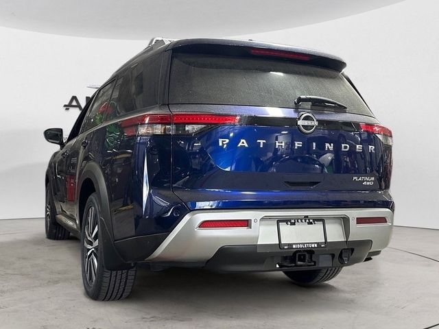 2022 Nissan Pathfinder Platinum