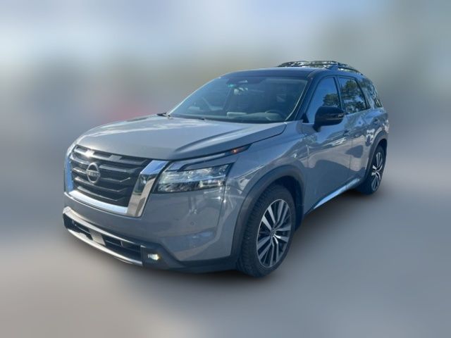 2022 Nissan Pathfinder Platinum