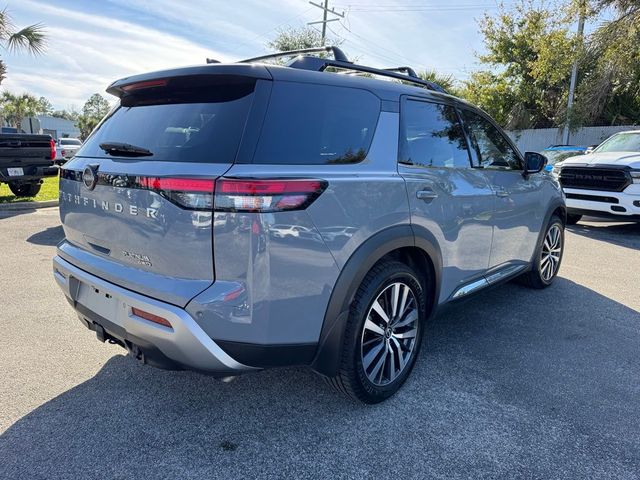 2022 Nissan Pathfinder Platinum