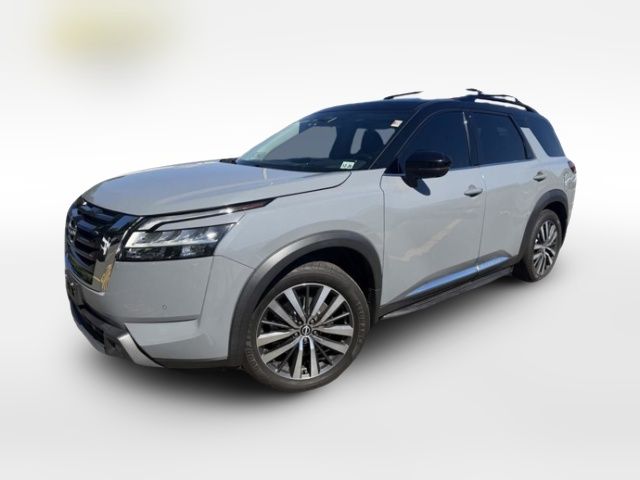 2022 Nissan Pathfinder Platinum