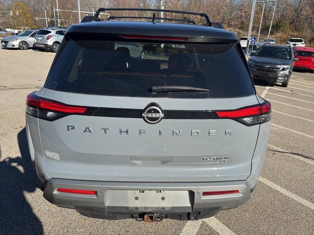 2022 Nissan Pathfinder Platinum